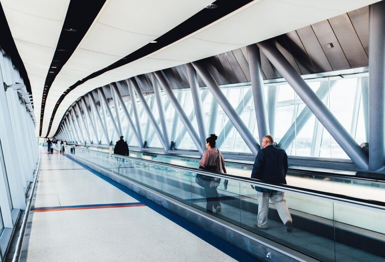 10 největších omylů ohledně času na letišti – musíte vědět!