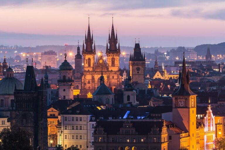 10 nejkrásnějších luxusních destinací v Čechách, které musíte vidět!