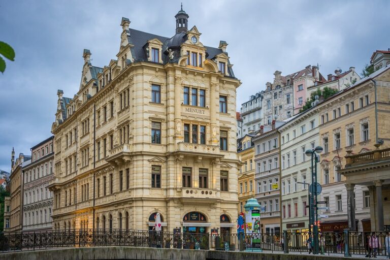 1) 10 nejlepších míst na koupání v Praze – neuvěřitelné fotografie v ceně!