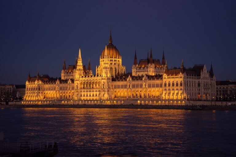 Neuvěřitelné nabídky na levnou dovolenou v Maďarsku, které vás dostanou do rozpaků!