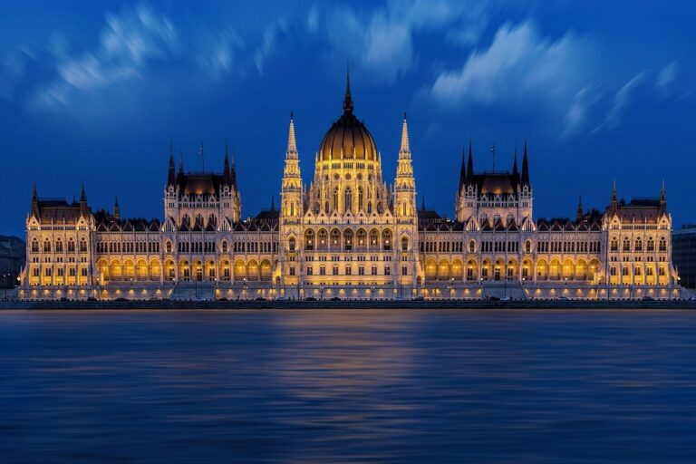 10 nejlepších míst pro výlet v Maďarsku, které musíte navštívit!