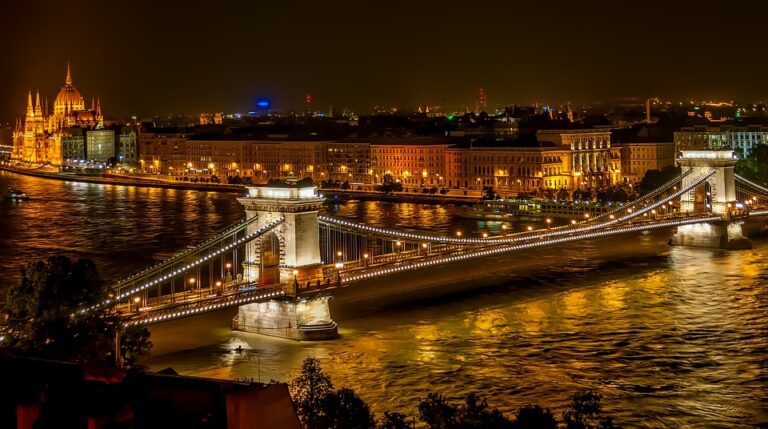 10 nejlepších vánočních trhů v Maďarsku, které musíte navštívit!