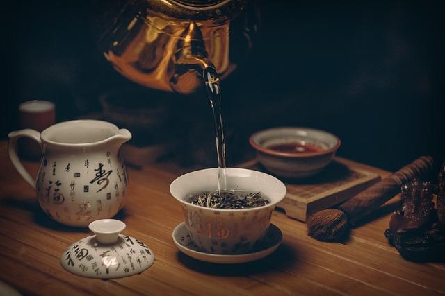 Inspirujte se a ⁢objevte nové recepty a kombinace s ​řeckým horským čajem