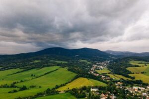 Polské Krkonoše: Průvodce horami a turistickými trasami