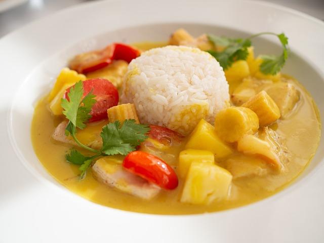 Thajské Curry Recept: Tajemství Pikantního Jídla 6 Jak dodat thajskému curry dokonalou texturu